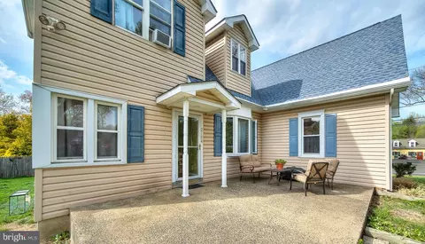 Exterior - 2194 Harmony Ln, Jamison, PA 18929 photo 3 of 6