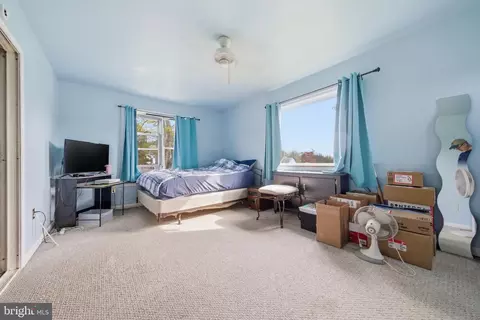 Bedroom - 2194 Harmony Ln, Jamison, PA 18929 photo 6 of 7