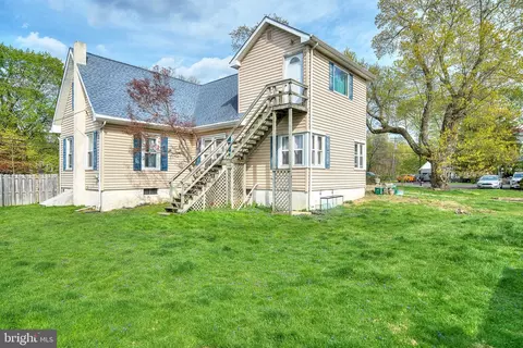 Exterior - 2194 Harmony Ln, Jamison, PA 18929 photo 6 of 6