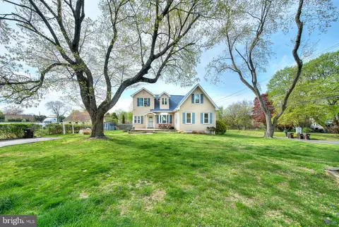 Exterior - 2194 Harmony Ln, Jamison, PA 18929 photo 2 of 6