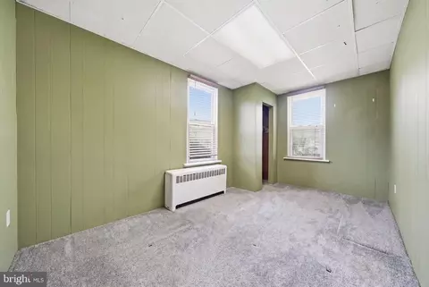 Bedroom - 2194 Harmony Ln, Jamison, PA 18929 photo 2 of 7