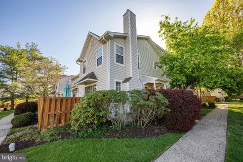 7403 Spruce Mill Dr, Yardley, PA 19067