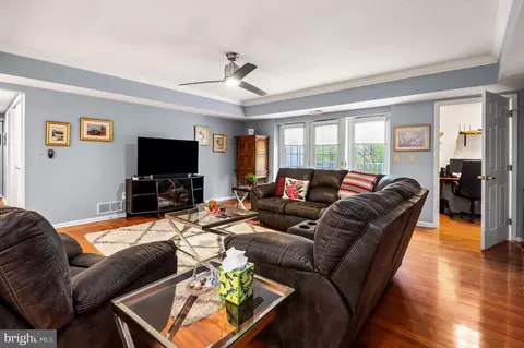8204 Centennial Sta, Warminster, PA 18974