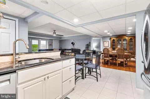 8204 Centennial Sta, Warminster, PA 18974