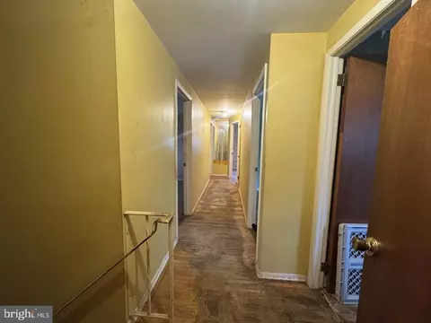 Entry Way - 262 Centennial Rd, Warminster, PA 18974 photo 8 of 9