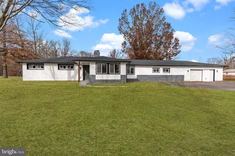 333 Fairhill Rd, Hatfield, PA 19440