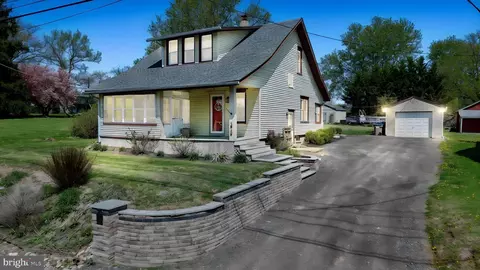 2939 N Old Bethlehem Pike, Quakertown, PA 18951