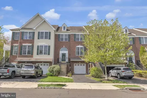 2470 N Whittmore St, Furlong, PA 18925