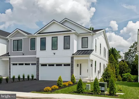 649 Provident Rd, Southampton, PA 18966