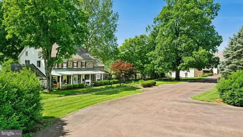 1720 Molasses Way, Quakertown, PA 18951
