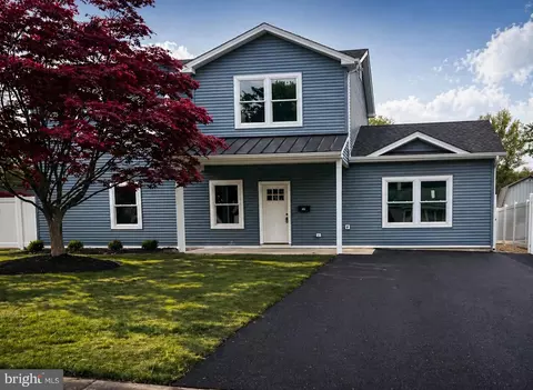 214 Wyandotte Rd, Fairless Hills, PA 19030