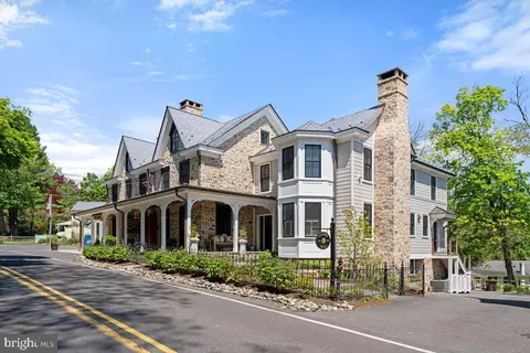 2996 N Sugan Rd, Solebury, PA 18963