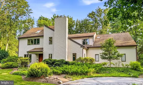 4029 Devonshire Dr, New Hope, PA 18938