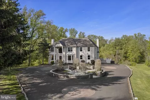 2321 Old Bristol Rd, Holland, PA 18966