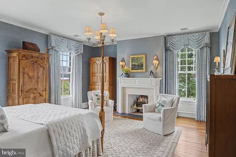 Bedroom - 261 Maple Ave, Doylestown, PA 18901 photo 1 of 6