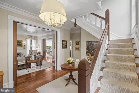 Entry Way - 261 Maple Ave, Doylestown, PA 18901 photo 3 of 7