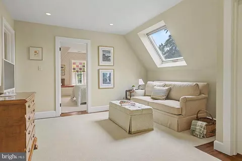 Bedroom - 261 Maple Ave, Doylestown, PA 18901 photo 2 of 6