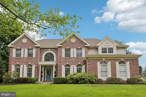 79 Milbob Dr, Ivyland, PA 18974