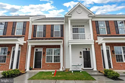 40 Ivy Ln #78, Levittown, PA 19055