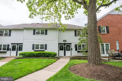 207 Yardley Cmns, Yardley, PA 19067