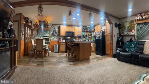 5232 Roseberry Dr, Doylestown, PA 18902