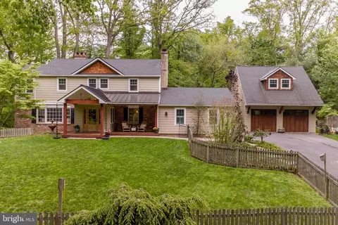 15 Dogwood Ln, Doylestown, PA 18901