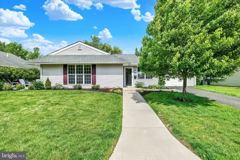 130 Winding Way, Morrisville, PA 19067