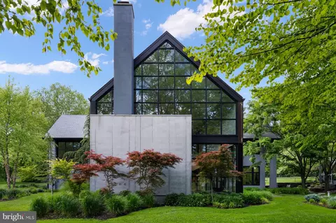 5828 Stoney Hill Rd, New Hope, PA 18938