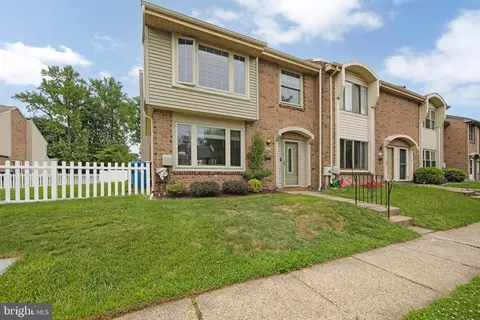 1109 Sheffield Ct, Bensalem, PA 19020