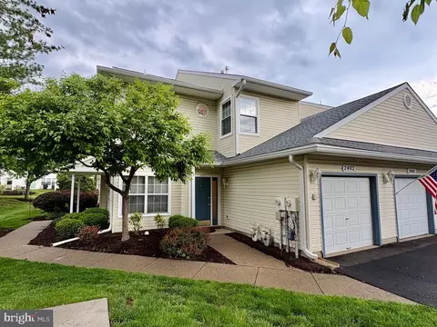 2402 Waterford Rd #94, Yardley, PA 19067