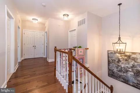 Entry Way - 73 Creekview Ln, Yardley, PA 19067 photo 14 of 18