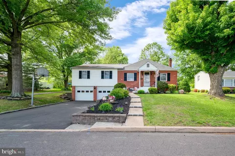 185 Eyre Ave, Sellersville, PA 18960
