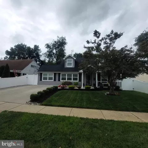 22 Indian Creek Entry, Levittown, PA 19057