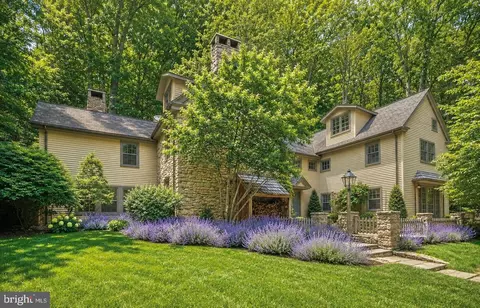 5960 Honey Hollow Rd, Doylestown, PA 18902