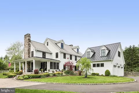 5 Windy Hollow Rd, New Hope, PA 18938