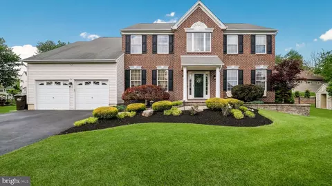306 Crimson Ct, Warrington, PA 18976