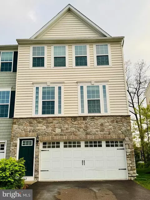412 Arbor Blvd, Perkasie, PA 18944