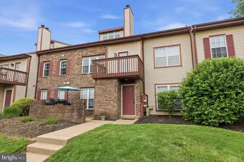 628 B Palmer Ln, Yardley, PA 19067