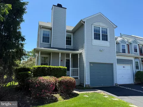 81 Kirkwood Dr, Newtown, PA 18940