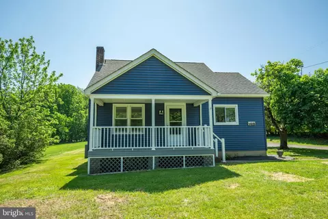 1418 Bridgeton Hill Rd, Upper Black Eddy, PA 18972
