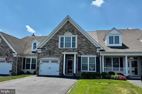 115 Reagan Dr, Sellersville, PA 18960