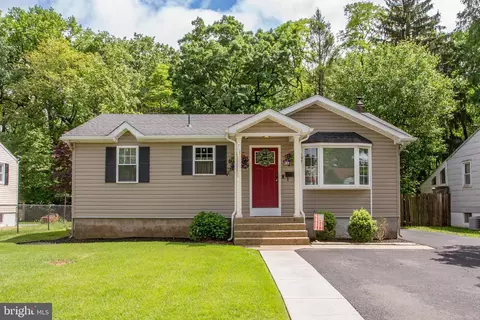 2306 Dixon Ave, Croydon, PA 19021