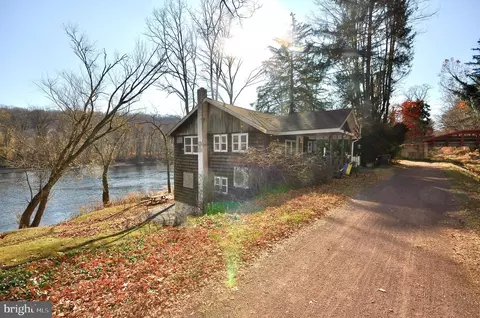 14 Bridge 5, Pipersville, PA 18947