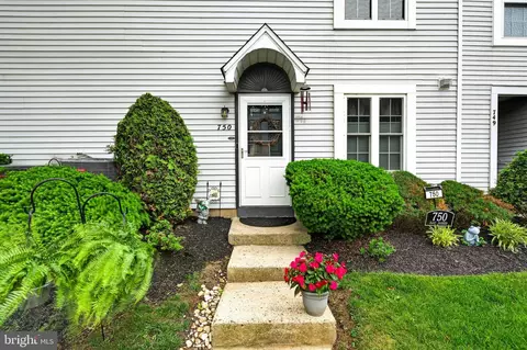750 E Parker St #D1, Langhorne, PA 19047