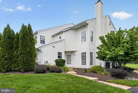 38 Banbury Ct #2208A, Southampton, PA 18966