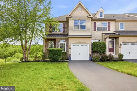 3208 Brookside Dr, Furlong, PA 18925