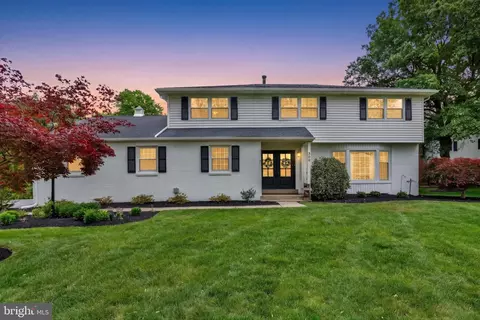 500 Countess Dr, Yardley, PA 19067