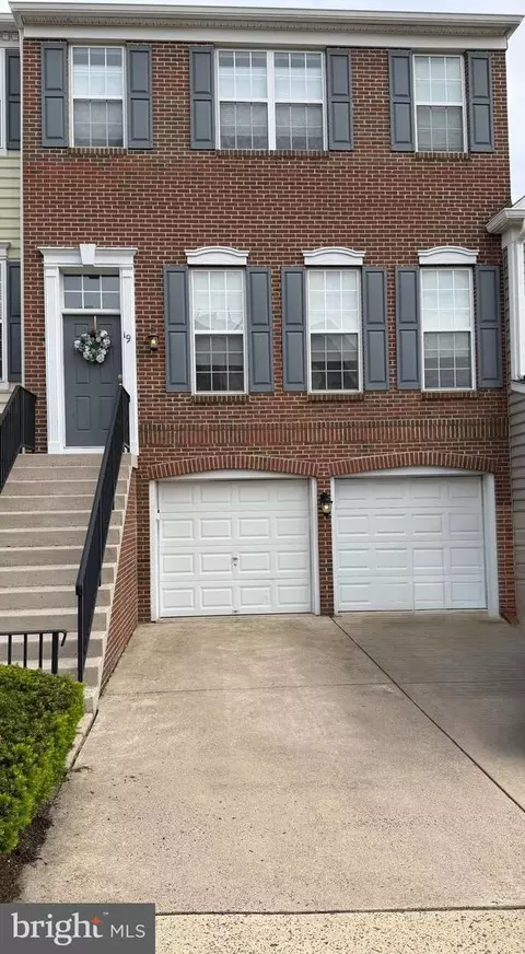19 Addison Ct, Doylestown, PA 18901