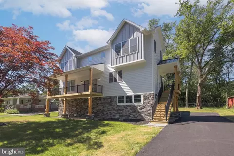 1764 River Rd, Upper Black Eddy, PA 18972