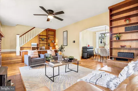 3131 Bedminster Rd, Ottsville, PA 18942